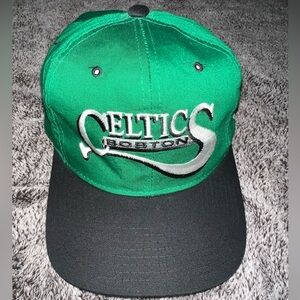 Starter Boston Celtics tail sweep hat
